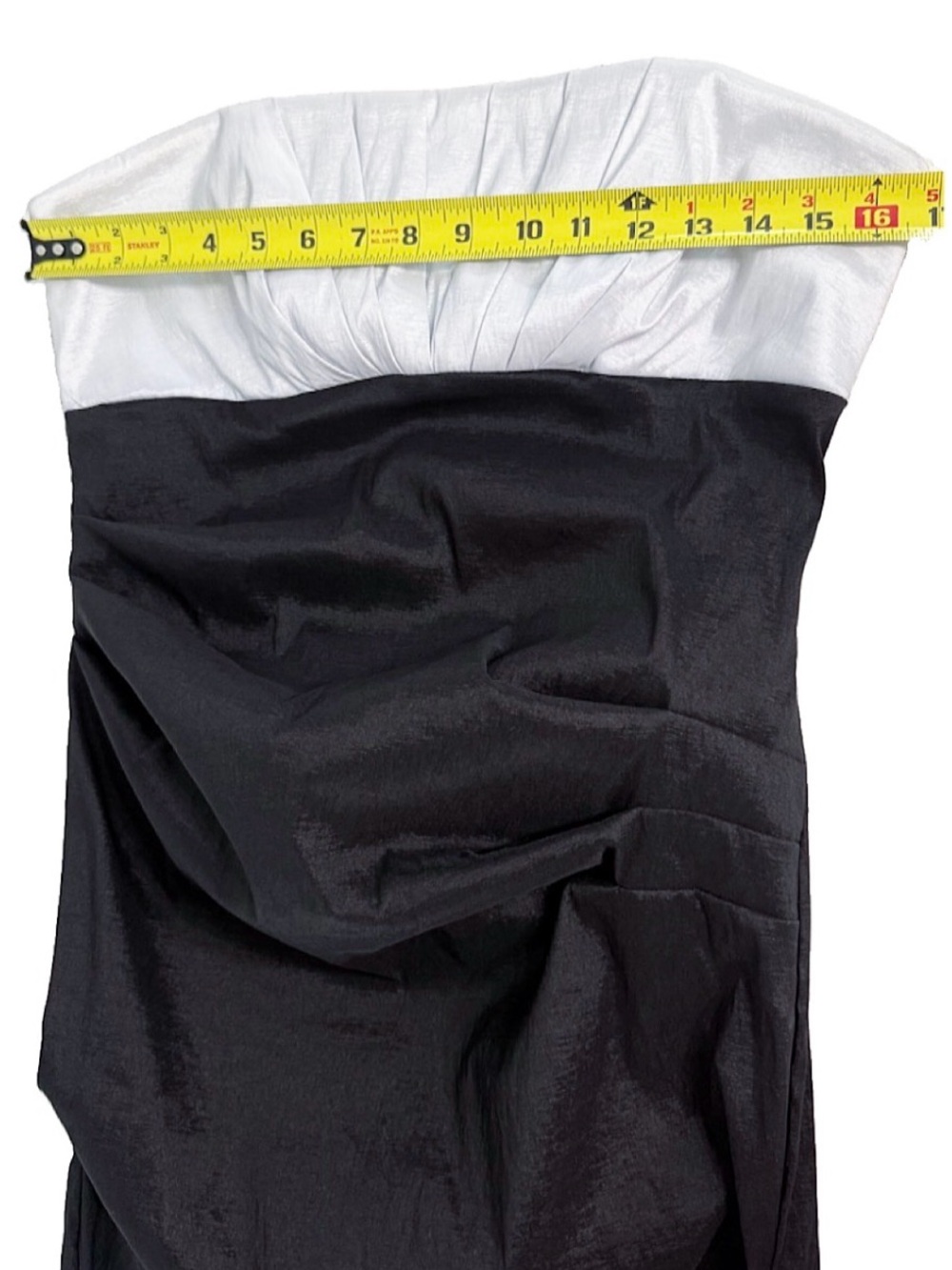 Betsy & Adam Strapless Sheath Cocktail Dress Size 14 Black White Colorblock - Picture 6 of 6